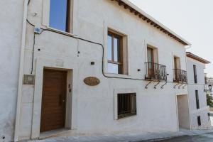 La Toscana Casa Rural piscina ,parking ,barbacoa