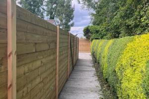 1-Bed Cosy Cottage near Emerald Park - Sleeps 5