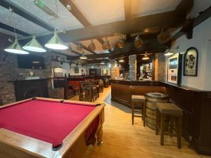 Rathlin Apartment - 2 Bedroom with Hot Tub