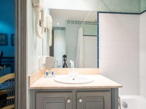 Appartements Cozy Apartment with Swimming Pool, Terrace, Garden, Parking : photos des chambres