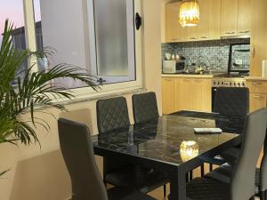 Sea View Apartment