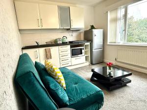 Elegant 1-Bedroom Flat, Wi-Fi, Near Oxford centre