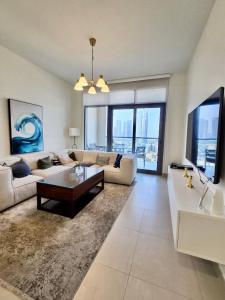 The Greendoor Downtown - Burj view