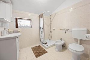 Stylish Sea View 2 bedroom Apartment with terrace