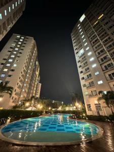 Cozy Condo at South Residences