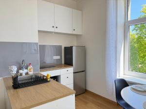 Light&Linen Nest Riga with FREE Backyard Parking - near Old Town!