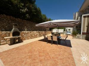 Villa Arya by Madreperla