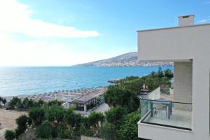 Mari Al Deluxe Saranda