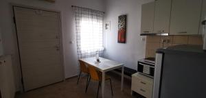 Nea Elvetia Metro Station apartment Thessaloniki-Νέα Ελβετία Στάση Μετρό Θεσσαλονίκη