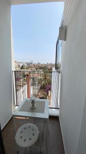 Modern & Fully equipped 1BDR Flats in Palmiers Central Casablanca with Terrace & Parking