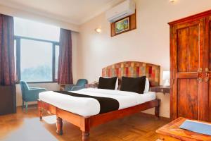 Hotel O Raika Bagh Palace