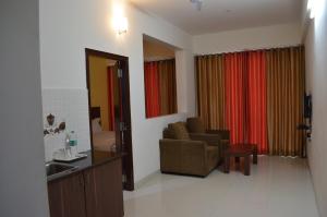 Hotel Acacia Yelahanka