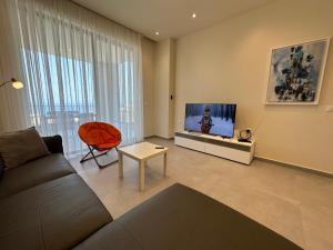 Ana Marias Excellent Home in Palasë