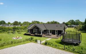 Stunning Home In Hadsund With Sauna