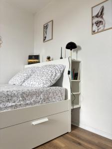 Appartements Petit cocon avec terrasse : photos des chambres