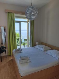 Beachfront Apartment Deluxe