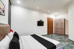 Hotel O Ratan Lal Nagar