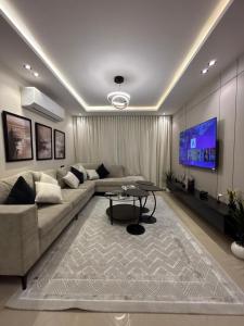 Luxury apartment in Al Ghadir
