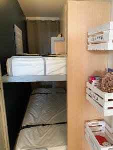 C208 Studio Cabine avec Terrasse proche Plage