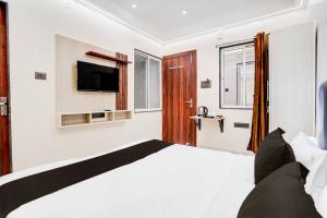 Hotel O Khajrana Ganpati Mandir