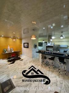 Mansão Jaguar Ariramba