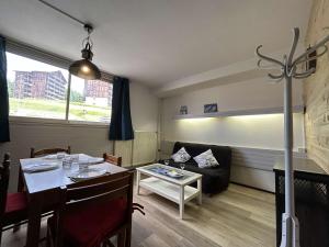 Studio 4 pers. à SuperDévoluy avec Wifi - FR-1-525-180