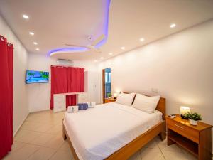 2BR Luxury Apartment in Heart Of Nightlife Area