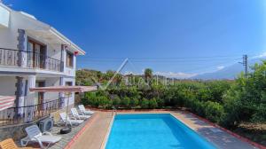 Villa for 14 with Private Pool in Calis, Fethiye