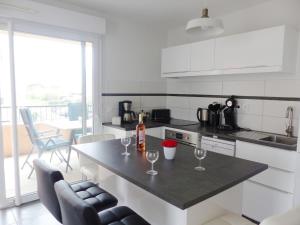 Appartement 6 voyageurs, terrasse, piscine et parking privé