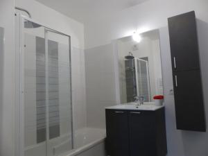 Appartement 6 voyageurs, terrasse, piscine et parking privé