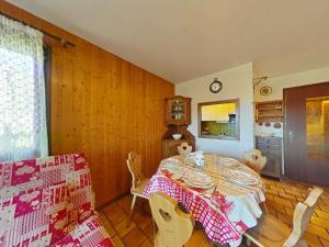 Appt cosy 3 pièces avec cheminée, proche télécabine - FR-1-241-42