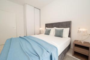 Villa Aquamarine Apartments