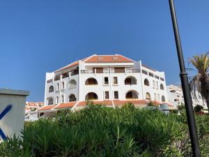 Seafront studio Camisón beach