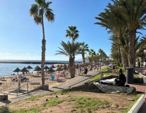 Seafront studio Camisón beach