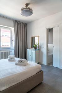 Trastevere Station Apartment View