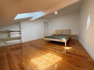 Alfama Charm - Authentic Lisbon Stay