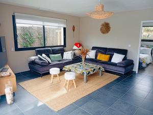 VILLA ALAÏA neuve avec piscine, pétanque proche plage et golf