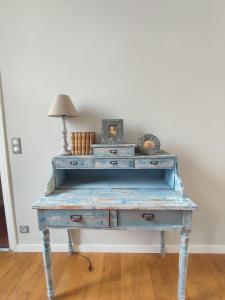 Suite de Rêve au Château avec Bain Caché - Accès Bassin de Nage - Clim