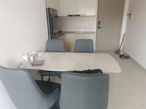 Chung cư The Dragon Castle