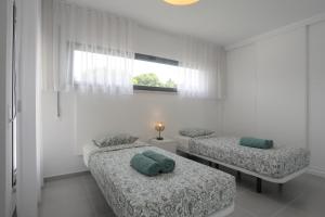 Villa Caldara, Private Pool, Outdoor Kitchen, Airco & Pellet Heater - Near Beach & Town