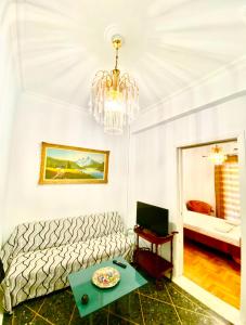 Athens Vintage Apartment II