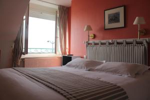 Hotels Le Cancalais : photos des chambres