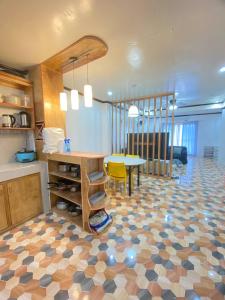 GL Siargao Fam Home w Starlink