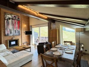 Appartements Appartement cosy avec balcon, wifi et garage aux Gets - FR-1-623-159 : photos des chambres