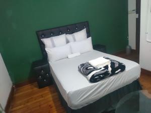 Guest house on barnes