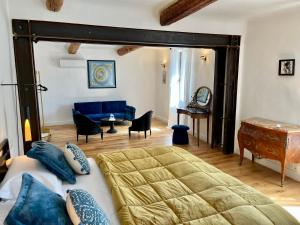 B&B / Chambres d'hotes Suites de Bruoux : photos des chambres
