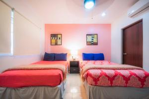 Modern 2 Bedroom Condo with Pool, BBQ & Gym - Solana At Sabbia Condos