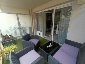Appartements Appartement T3 garage prive terrasse : Appartement 1 Chambre