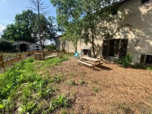 Maisons de vacances Beautiful large country house 4 bedrooms : photos des chambres