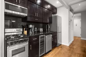 Sleek Lower East Side Retreat